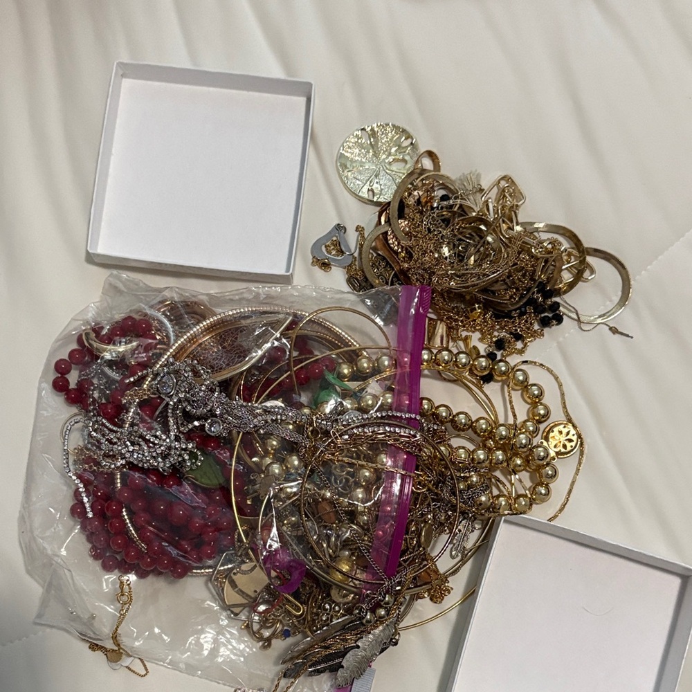 Elegant Gold and Red Jewelry Tangled Lot
